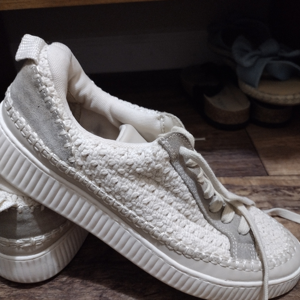 Women's Dolce Vita Sneakers